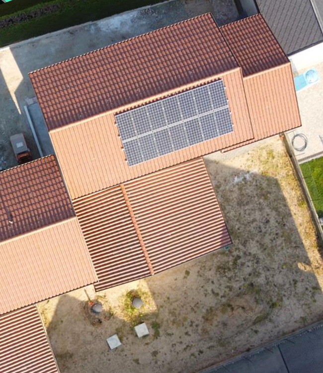Installazione della pompa di calore e collegamenti all'impianto elettrico/domotico
